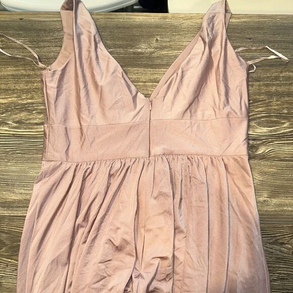 La Femme Sleeveless Plunge Neck A Line Gown in Mauve Pink #S1530. Size 14. 14 - Picture 9 of 10